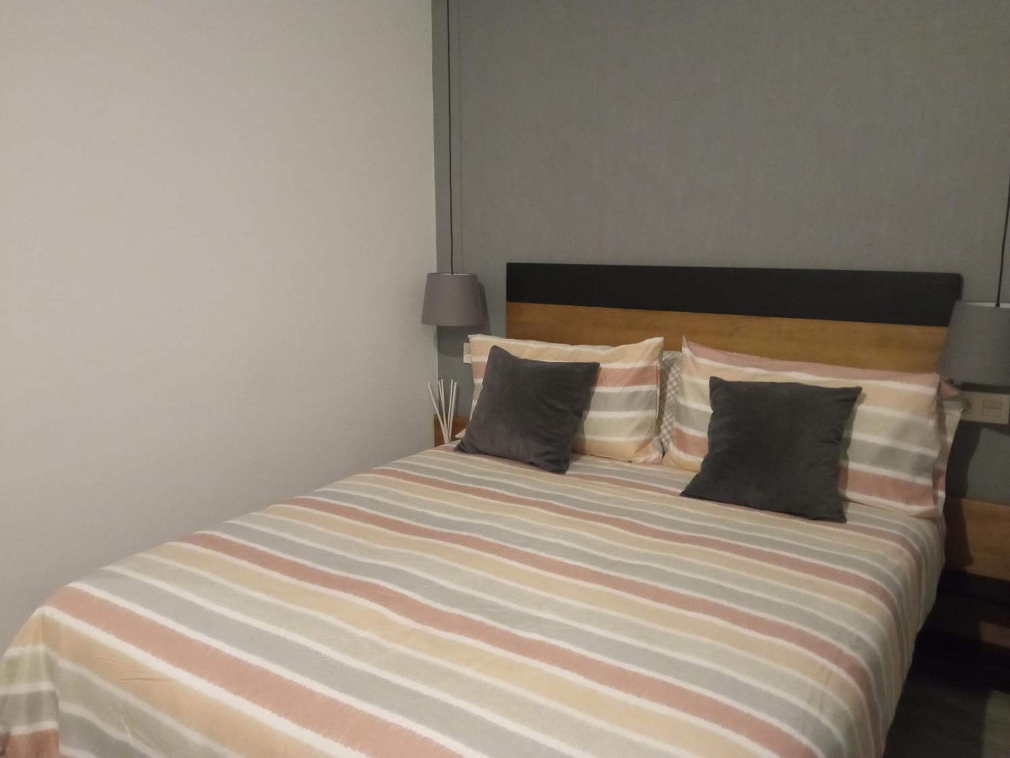 La Bella Malagueta Apartment มาลากา ภายนอก รูปภาพ